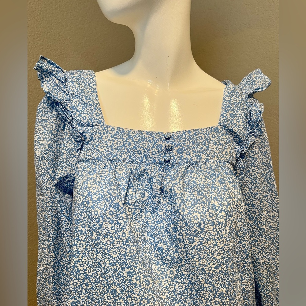 J. CREW Women’s Blue & White LS Squareneck Ruffle Floral Print Top Blouse Size M - Picture 3 of 13